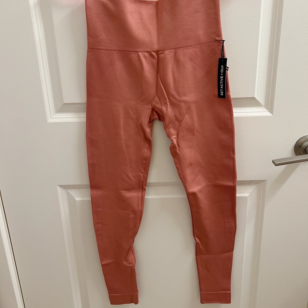 SOLD - Set Active x Ouai Leggings